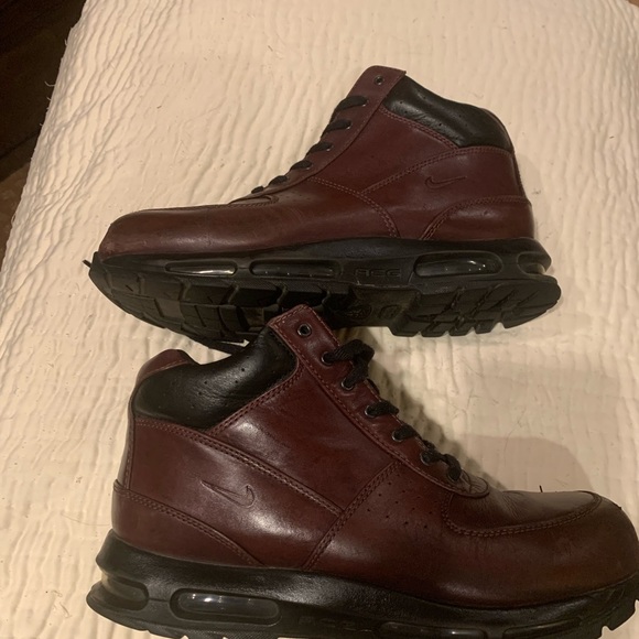 Nike Air Max Goadome ACG Boots - Picture 2 of 7